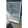 Image 8 : GE APARTMENT SIZE FRIDGE STAINLESS AND BLACK 2 FOOT EXTERNAL WIDTH - TESTED WORKING