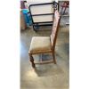 Image 8 : ANTIQUE CARVED DRAWL LEAF DINING TABLE WITH 4 CHAIRS
