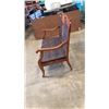 Image 2 : VINTAGE CARVED 2 SEATER BENCH