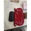 Image 2 : 2 PERFUMES, 2 WALLETS AND SUNGLASSES
