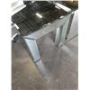 Image 3 : PAIR OF MIRRORED GLASS ENDTABLES
