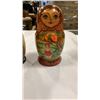Image 2 : 2 HAND PAINTED 5 PIECE NESTING DOLL SETS