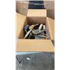 Image 1 : TRAY OF DRYALL TOOLS