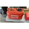 Image 2 : TACKLEBOX WITH CONTENTS, RUBBER FISHING NET, BOAT GAS TANK AND DECORATIVE SNOW SHOE