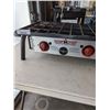 Image 2 : CAMP CHEF DENALI PRO 3X 3 BURNER PROPANE CAMP STOVE WITH LEGS WORKING COULD USE AN IGNITER