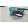 Image 2 : MAKITA BELT SANDER 9911 TESTED AND WORKING