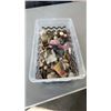 Image 1 : SMALL TOTE OF SEMI PRECIOUS STONES