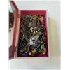 Image 8 : 2 JEWELRY BOXES WITH CONTENTS