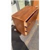 Image 2 : MAPLE 3 DRAWER DRESSER