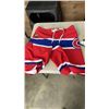 Image 2 : MONTREAL CANADIENS SHORTS SIZE 31, CANUCKS BAG, PATRIOTS MUG, EASTERN CONFRENCE 711 MUG AND HOCKEY S