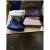 Image 1 : 3 NEW PURSES