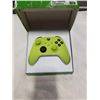 Image 2 : XBOX WIRELESS CONTROLLER, ELECTRIC VOLT FOR XBOX ONE X/S WINDOWS 10  - TESTED WORKING