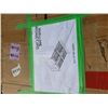 Image 2 : COMPLETE QUEEN SIZE PLATFORM BED FRAME IN BOX