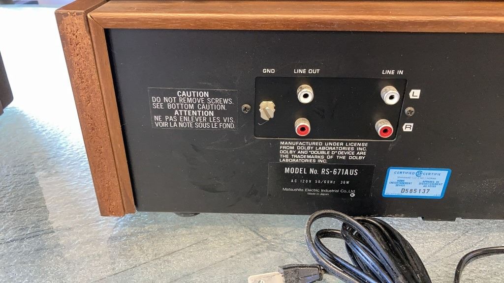 VTG Technics by Panasonic Model SA-300 FM/AM Stereo Receiver VTG Technics by Panasonic Model SA-300 FM/AM Stereo Receiver