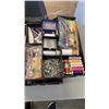 Image 2 : HARDCASE FULL OF SEWING SUPPLIES