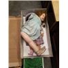 Image 2 : BOX OF COLLECTOR DOLLS AND 3 BOXED DOLLS AND PARTS