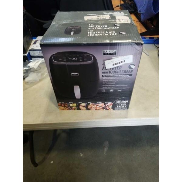 BELLA SERIES 4QT AIR FRYER WITH TOUCH SCREEN - TESTED WORKING, RETAIL $179