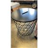 Image 2 : HAMPER WITH LID AND 2 SHOE RACKS