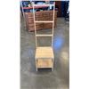 Image 1 : WOOD BATHROOM STAND
