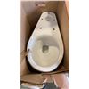 Image 2 : 2 TOILET BOWLS