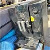 Image 2 : PALLET OF DEFECTIVE STORE RETURN GOODS