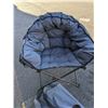 Image 2 : OVERSIZED MAC SPORTS TUB ARMCHAIR WITH CARRY BAG