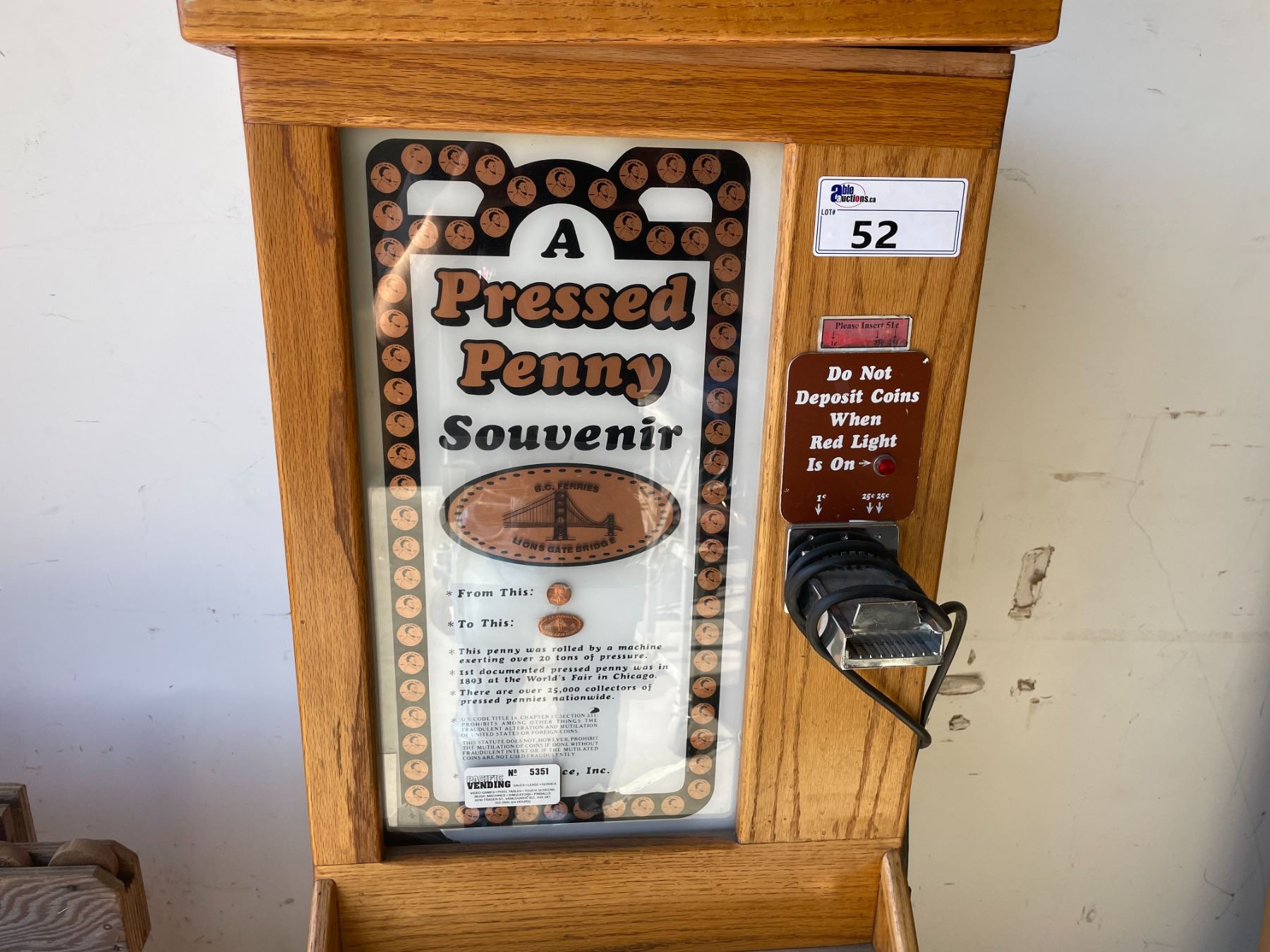 COIN OPERATED OAK CASED PRESSED PENNY SOUVENIR MACHINE- BC FERRIES ...