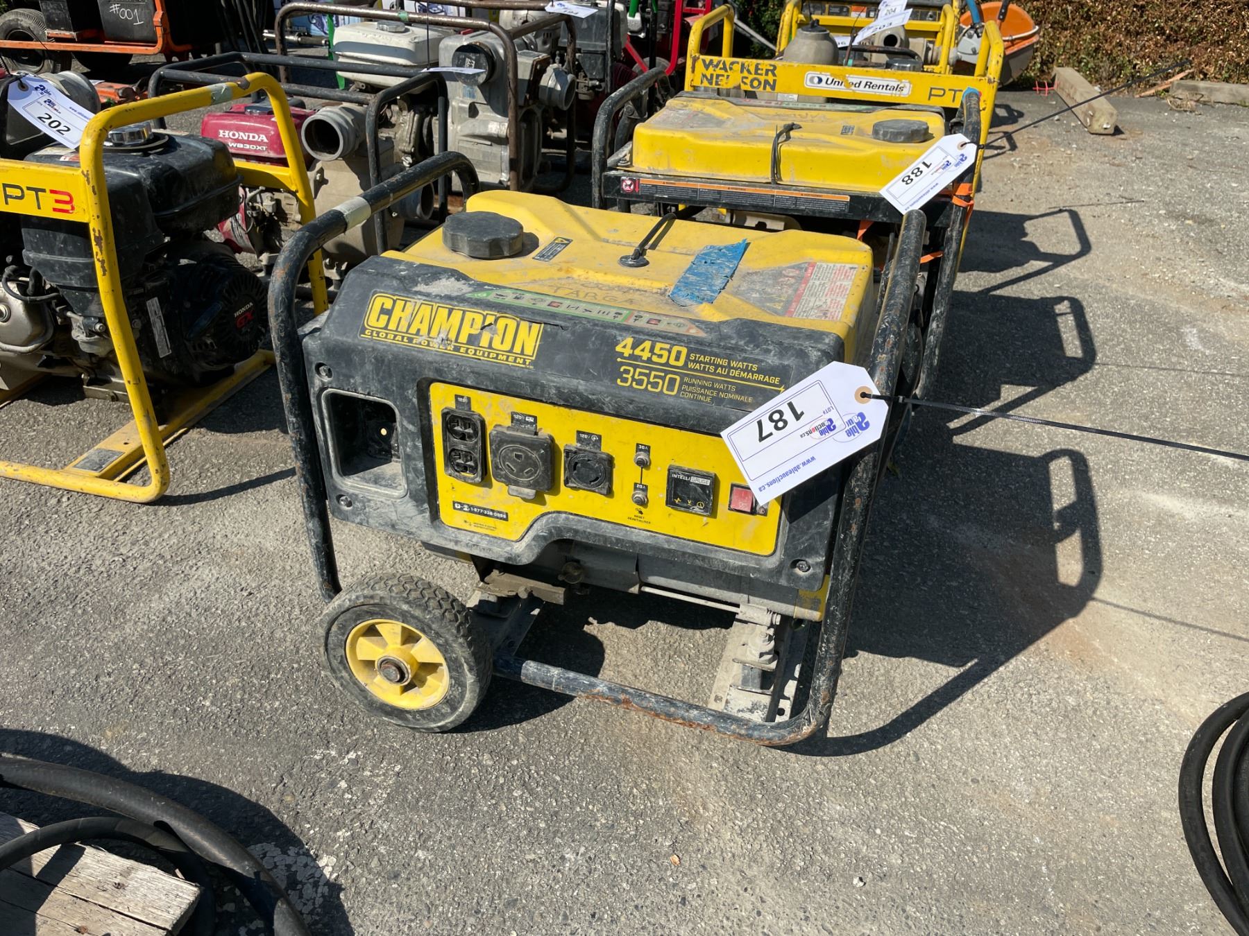 CHAMPION 4450 GAS POWERED MOBILE GENERATOR champion-4450-gas-powered-mobile-generator