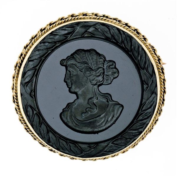 Vintage 14k Yellow Gold Carved Round Hematite Intaglio Brooch or Pendant