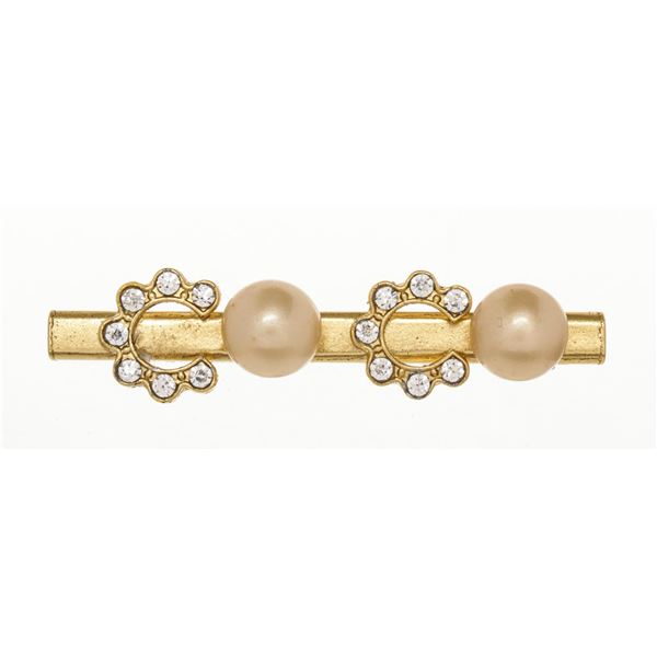 Chanel Gold Pearl CC Hairclip