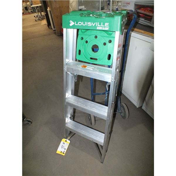 Louisville 4ft Aluminum Step Ladder