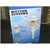 Image 2 : Motion Sensor Outdoor Light Fixture