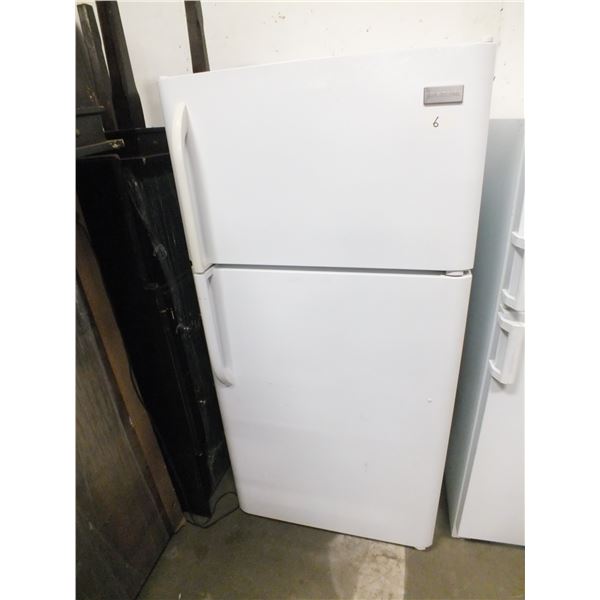 Frigidaire Fridge