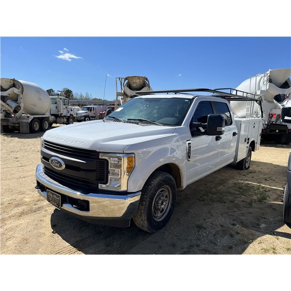 2017 FORD F250 XL Service / Mechanic Truck