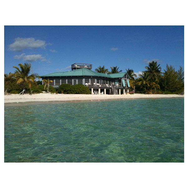 7-Day Bahama Vacation for 8-10 People