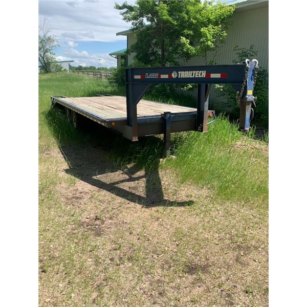 1997 Trailtech 25ft Flatdeck Gooseneck Trailer