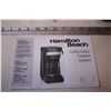 Image 2 : Hamilton Beach Coffee Maker (Turns On)+ (2) Contigo Coffee Mugs