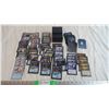 Image 1 : Magic The Gathering Case with partial deck, signed cards + approx 25 empty sleeves