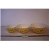 Image 1 : Set of 3 Pyrex Mixing Bowls