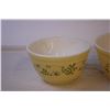 Image 4 : Set of 3 Pyrex Mixing Bowls