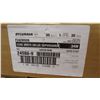 Image 3 : *Sylvania box of 30 fluorescent bulbs