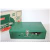 Image 4 : Coleman “tourist” Two Burner Camp Stove