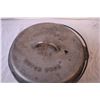 Image 2 : Eaton’s Housewares No.9 Cast Iron Dutch Oven