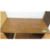 Image 2 : *Desk With corkboard