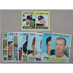 LOT OF 10 1967 TOPPS BASEBALL CARDS - INCL. ROOKIE