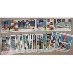 LOT OF 35 1973 TOPPS BASEBALL CARDS - Incl. 1972 V