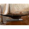 Image 4 : Britannia - Vintage Sailboat Model Replica