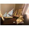 Image 1 : 2 x Model Sailboats (One w/ Broken Sail)