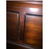Image 2 : Beautiful Chest of Drawers w/ Mirror