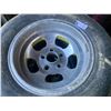 Image 5 : 4 Radial 60 Steel Belted Tires (P24560R14)